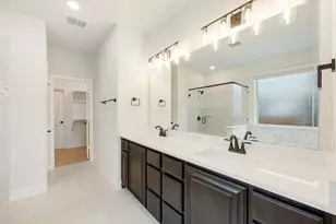 1013 River Oaks Dr, Godley, TX 76044 - Photo 16