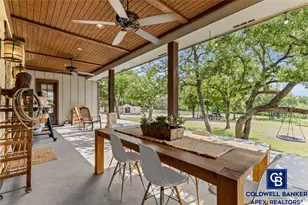 1505 Whispering Oaks Ct, Granbury, TX 76049 - Photo 18