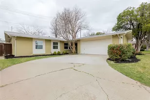 11839 High Meadow Dr, Dallas, TX 75234 - Photo 2