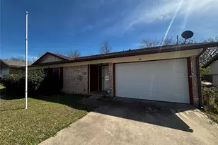 318 Utah St, Sherman, TX 75090 - Photo 2