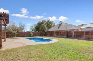 319 Winding Creek Ln, Waco, TX 76657 - Photo 36