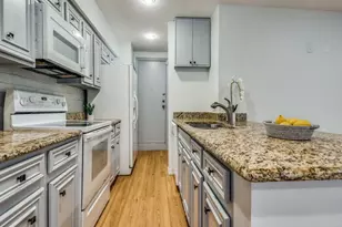 3626 Routh St, Dallas, TX 75219 - Photo 10