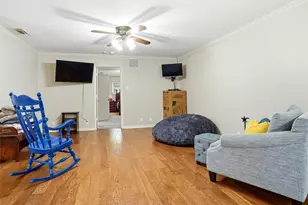 1004 Gladstone Ave, Azle, TX 76020 - Photo 10