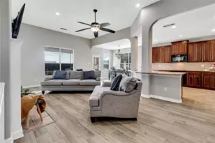 208 Atlantic Ave, Waxahachie, TX 75165 - Photo 8