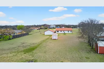 225 Settlers Trail, Lowry Crossing, TX 75069 - Photo 2