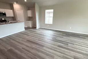 16625 Laguna Vis St, Fort Worth, TX 76247 - Photo 4