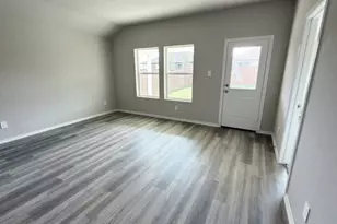 16625 Laguna Vis St, Fort Worth, TX 76247 - Photo 6