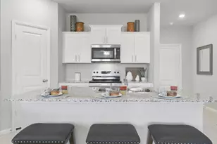 16625 Laguna Vis St, Fort Worth, TX 76247 - Photo 2