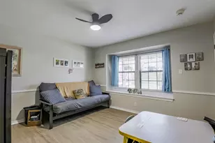 2205 Prestonwood Dr, Arlington, TX 76012 - Photo 10