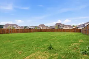 702 Anne Rd, Van Alstyne, TX 75495 - Photo 26