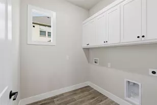 702 Anne Rd, Van Alstyne, TX 75495 - Photo 10