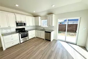 4910 Dry Creek Rd, Sherman, TX 75092 - Photo 4