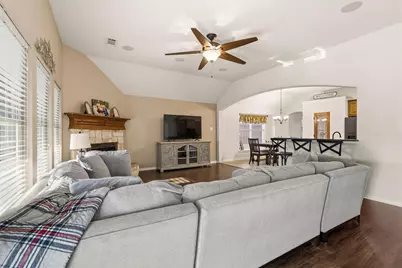 6810 Volunteer Drive, Greenville, TX 75402 - Photo 16