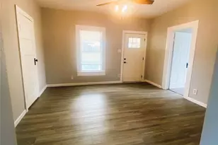 308 N Shawnee St, Ennis, TX 75119 - Photo 6