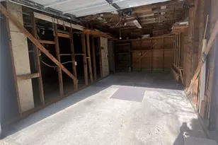 308 N Shawnee St, Ennis, TX 75119 - Photo 28