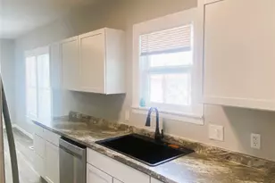 308 N Shawnee St, Ennis, TX 75119 - Photo 10