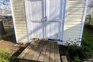 308 N Shawnee St, Ennis, TX 75119 - Photo 34