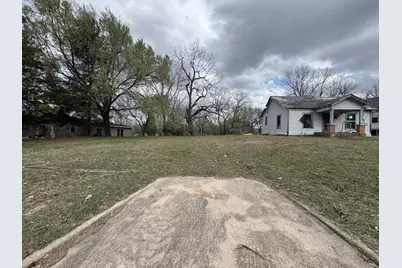 1138 Fitzhugh, Paris, TX 75460 - Photo 10