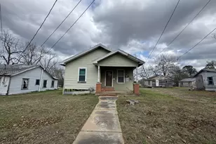 1138 Fitzhugh, Paris, TX 75460 - Photo 2