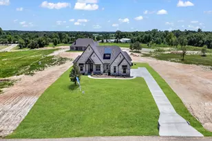 124 Desperado Wy, Weatherford, TX 76088 - Photo 4