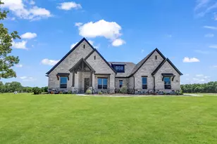 124 Desperado Wy, Weatherford, TX 76088 - Photo 2