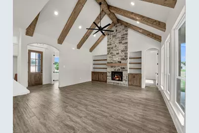 305 Wrangler Court, Weatherford, TX 76088 - Photo 18