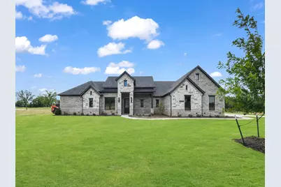 305 Wrangler Court, Weatherford, TX 76088 - Photo 2