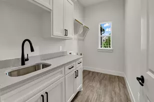 305 Wrangler Ct, Weatherford, TX 76088 - Photo 22