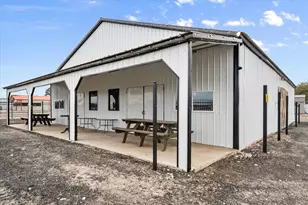 849 W US Hwy 84, Teague, TX 75860 - Photo 1