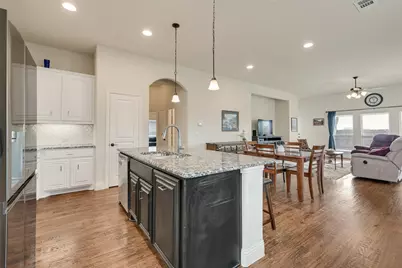 548 Hay Meadow Drive, Waxahachie, TX 75165 - Photo 14