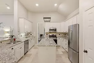 2421 London Dr, Plano, TX 75025 - Photo 4