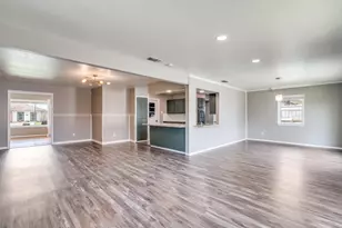 2418 Patricia Ln, Garland, TX 75041 - Photo 10