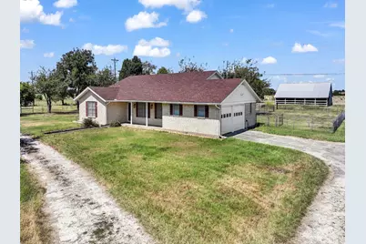 5108 Woodard Avenue, Cleburne, TX 76033 - Photo 1