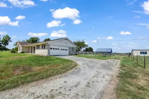 5108 Woodard Ave, Cleburne, TX 76033 - Photo 4