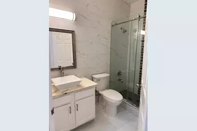 1060 Valley Vista Drive, Irving, TX 75063 - Photo 28