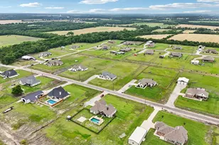 821 Cheyenne Trail, Trenton, TX 75490 - Photo 30