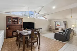 161 W Shore Dr, Lewisville, TX 75057 - Photo 12