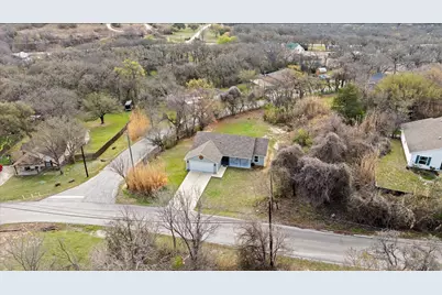 512 Alameda Road, Azle, TX 76020 - Photo 28