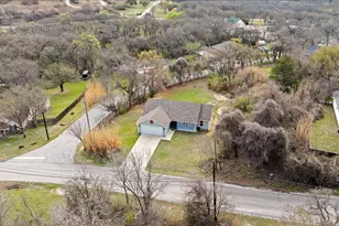 512 Alameda Rd, Azle, TX 76020 - Photo 28