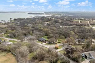 512 Alameda Rd, Azle, TX 76020 - Photo 24