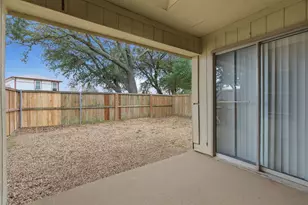 2253 Spicewood Ln, Carrollton, TX 75006 - Photo 26