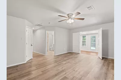 4404 W Fernwood Court, Granbury, TX 76049 - Photo 24