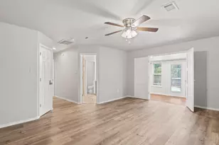 4404 W Fernwood Ct, Granbury, TX 76049 - Photo 24