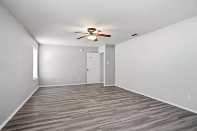 5713 Sea Breeze Lane, Fort Worth, TX 76135 - Photo 10