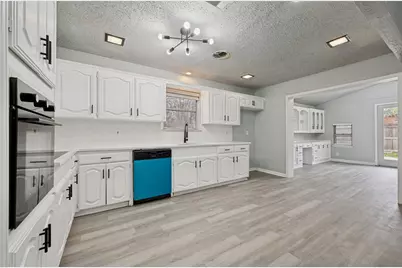 3209 Gail Court, Irving, TX 75060 - Photo 10