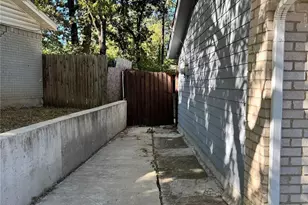 2441 Lindale Ln, Mesquite, TX 75149 - Photo 20