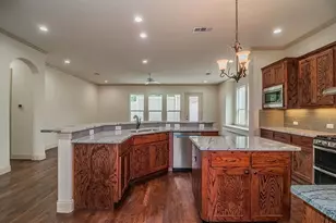 3836 Innisbrook Dr N, Irving, TX 75038 - Photo 12