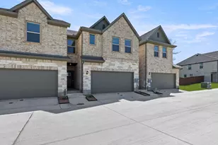 2642 Copper Breaks St, Dallas, TX 75228 - Photo 2