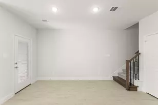 2642 Copper Breaks St, Dallas, TX 75228 - Photo 10