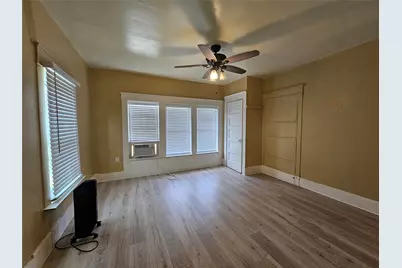 1006 Grandview Avenue, Dallas, TX 75223 - Photo 10
